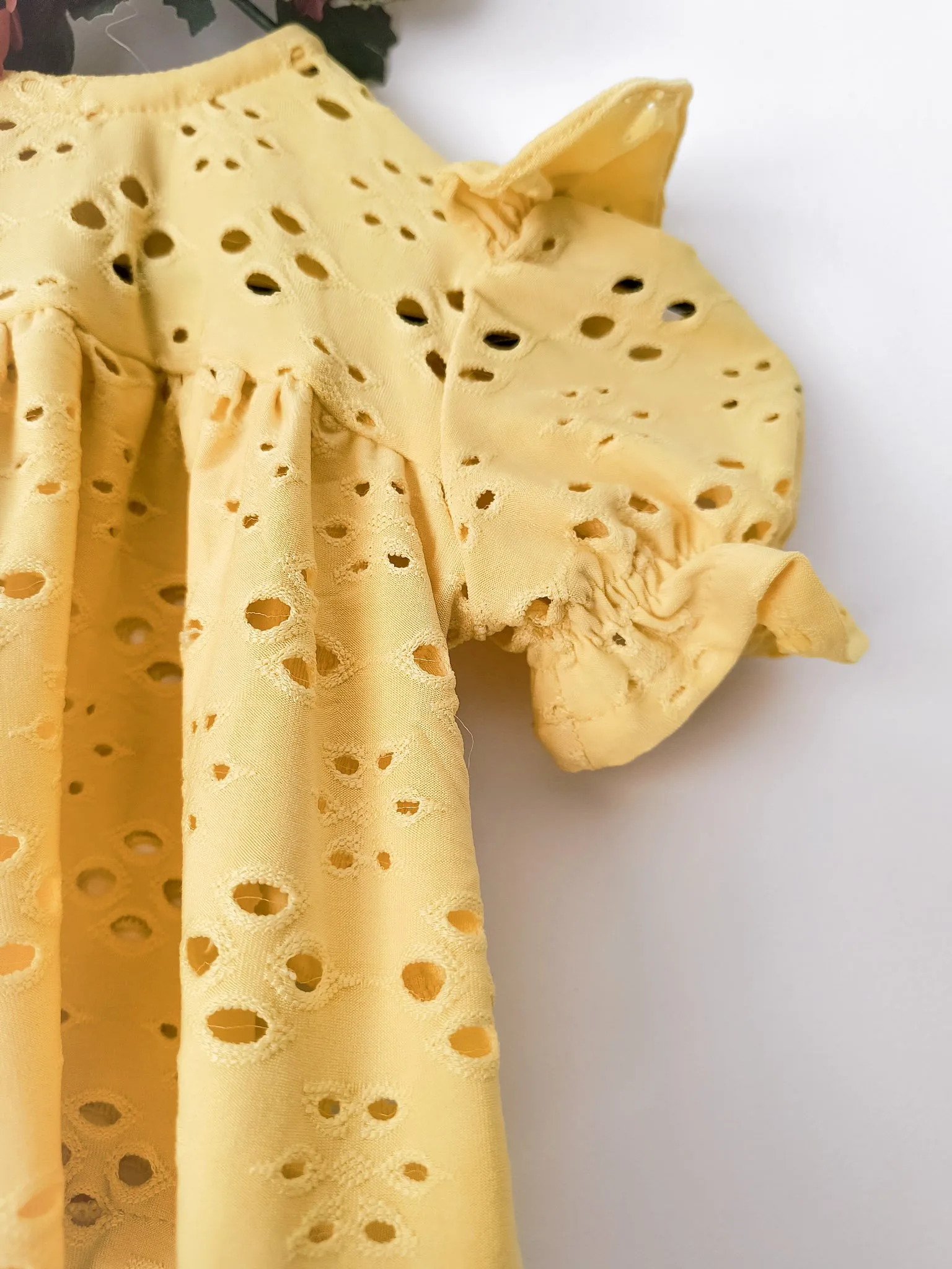 Blusa Broderie amarillo Manga Corta - Imagen 4