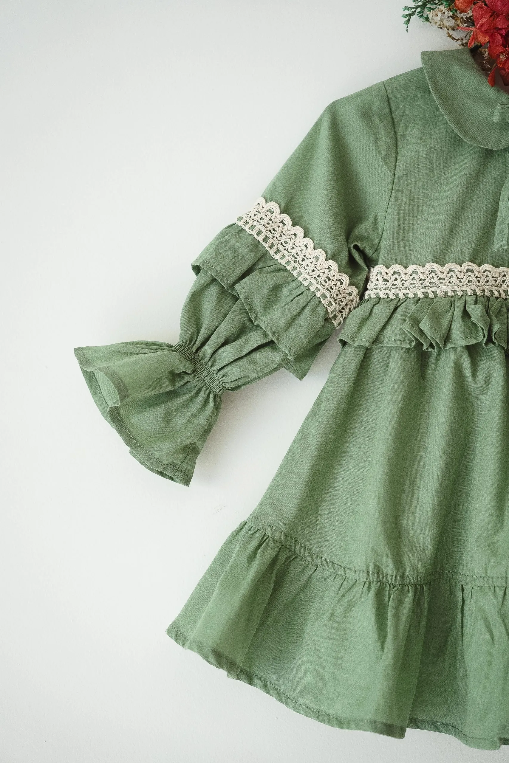 Vestido verde de voile para niñas | Diseño coquette artesanal - Imagen 6