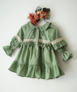 Alternative view of Vestido verde de voile para niñas | Diseño coquette artesanal