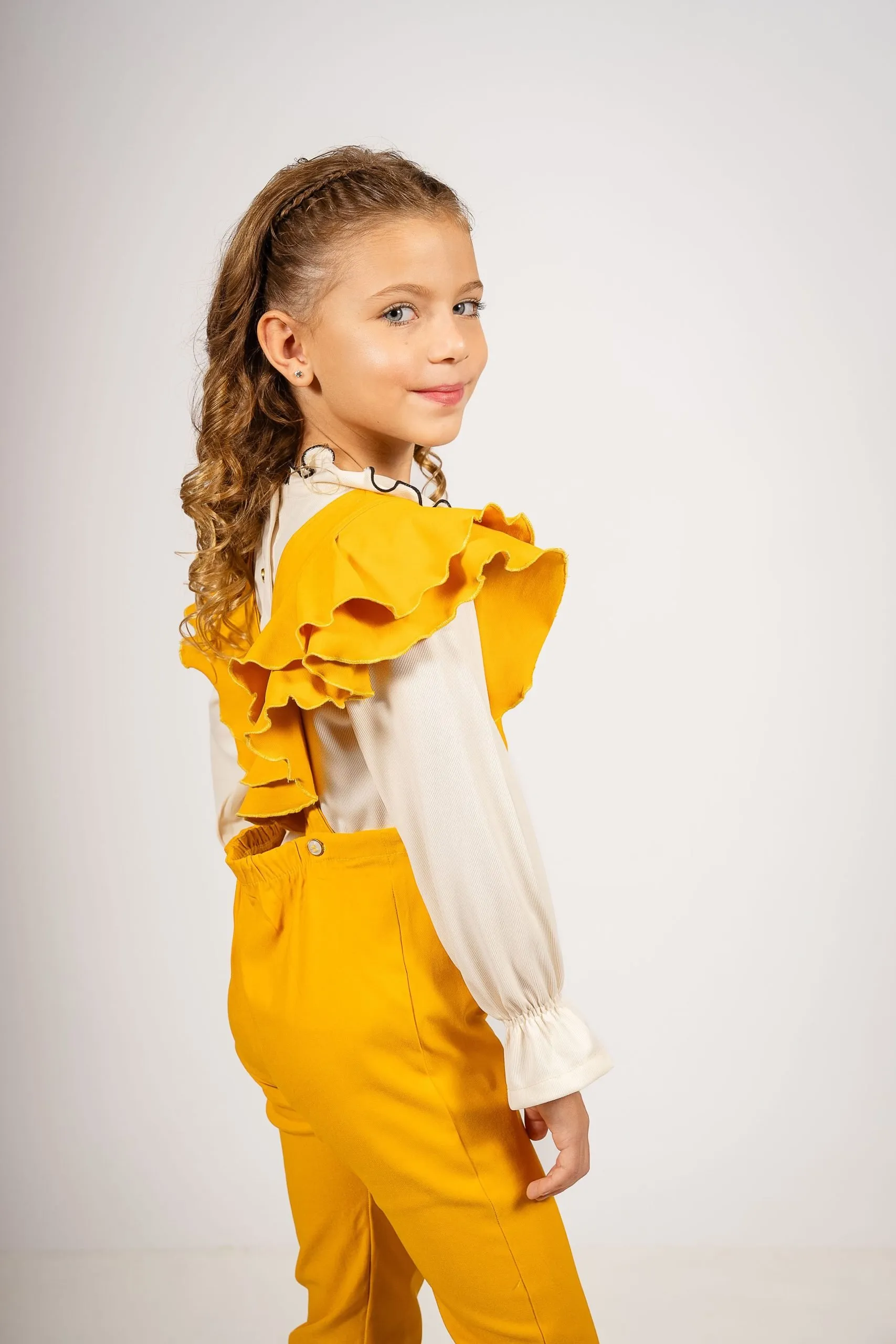 Jumper Mostaza con Margaritas Bordadas - Imagen 5