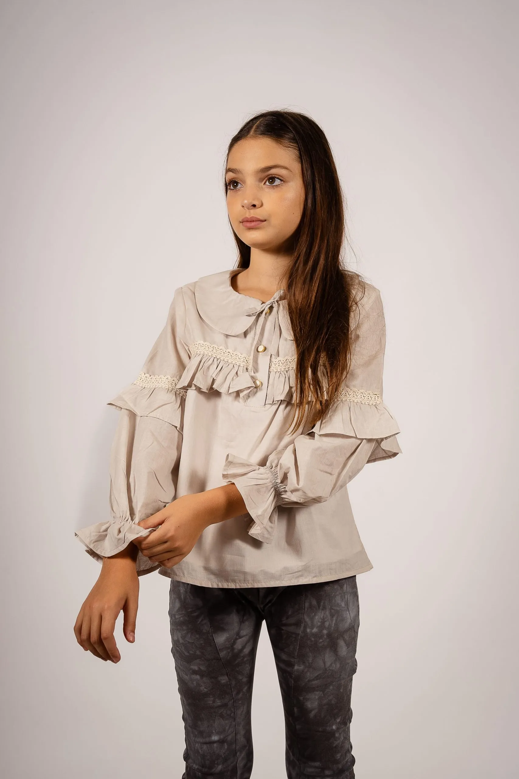 Blusa Voile Beige Puntilla Romántica - Imagen 2