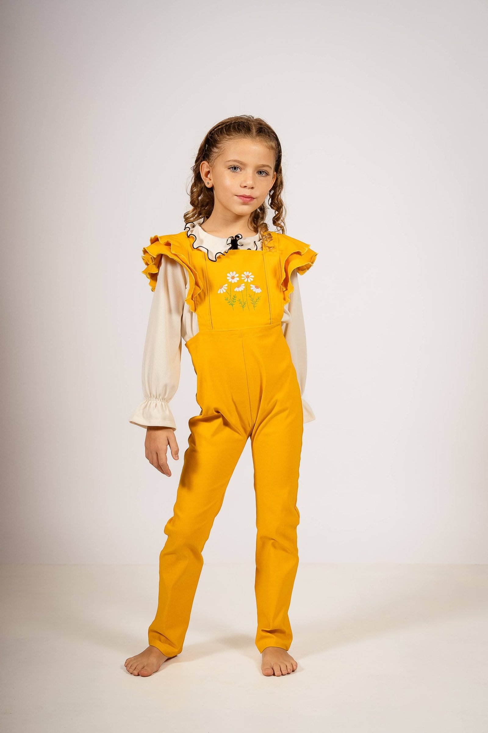 Jumper Mostaza con Margaritas Bordadas - Imagen 3