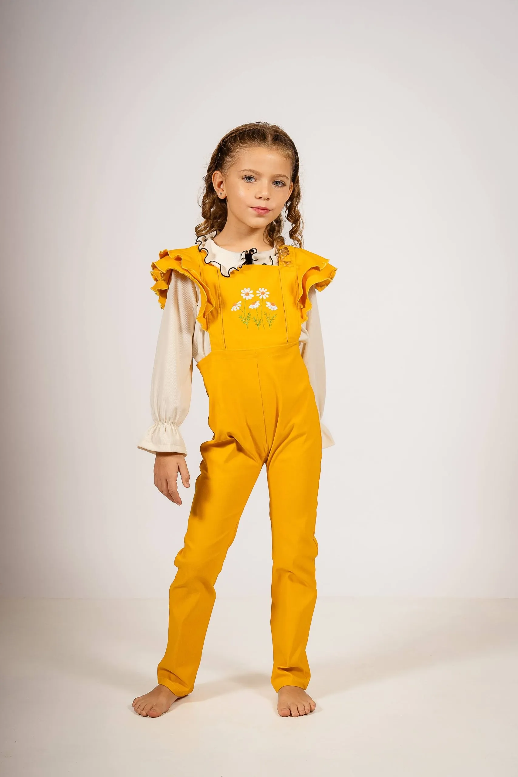 Jumper Mostaza con Margaritas Bordadas - Imagen 3