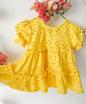 Alternative view of Vestido Renata de Broderie amarillo