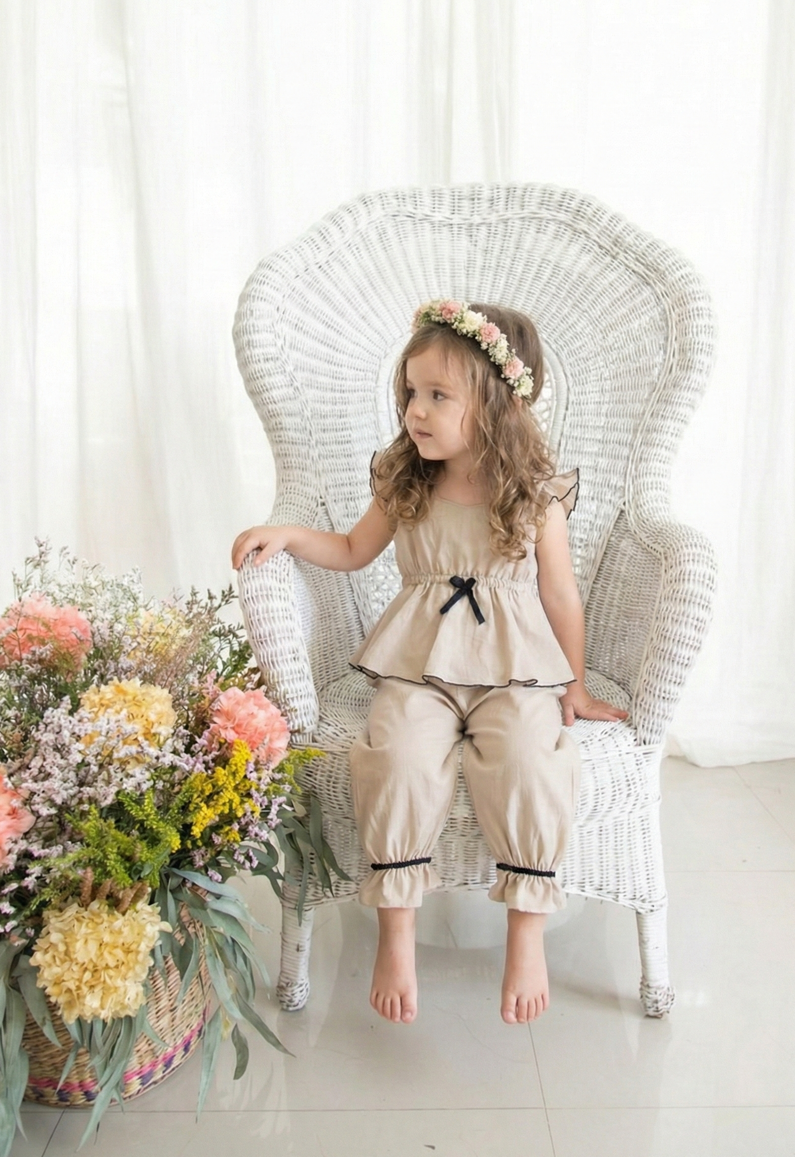 Jumpsuit Bengalina Beige Detalles Negros - Imagen 2