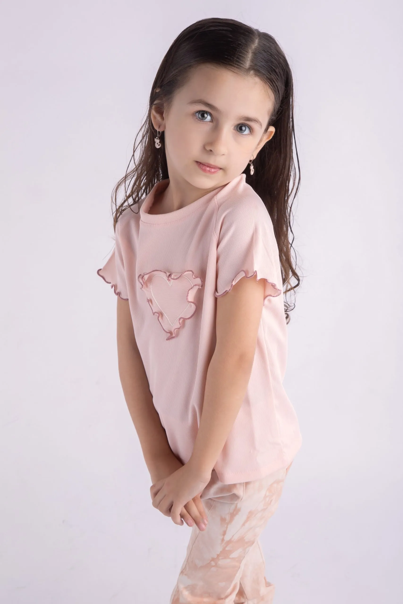 Blusa Infantil Coquette con Corazón Rústico – Rosa Palo - Imagen 5