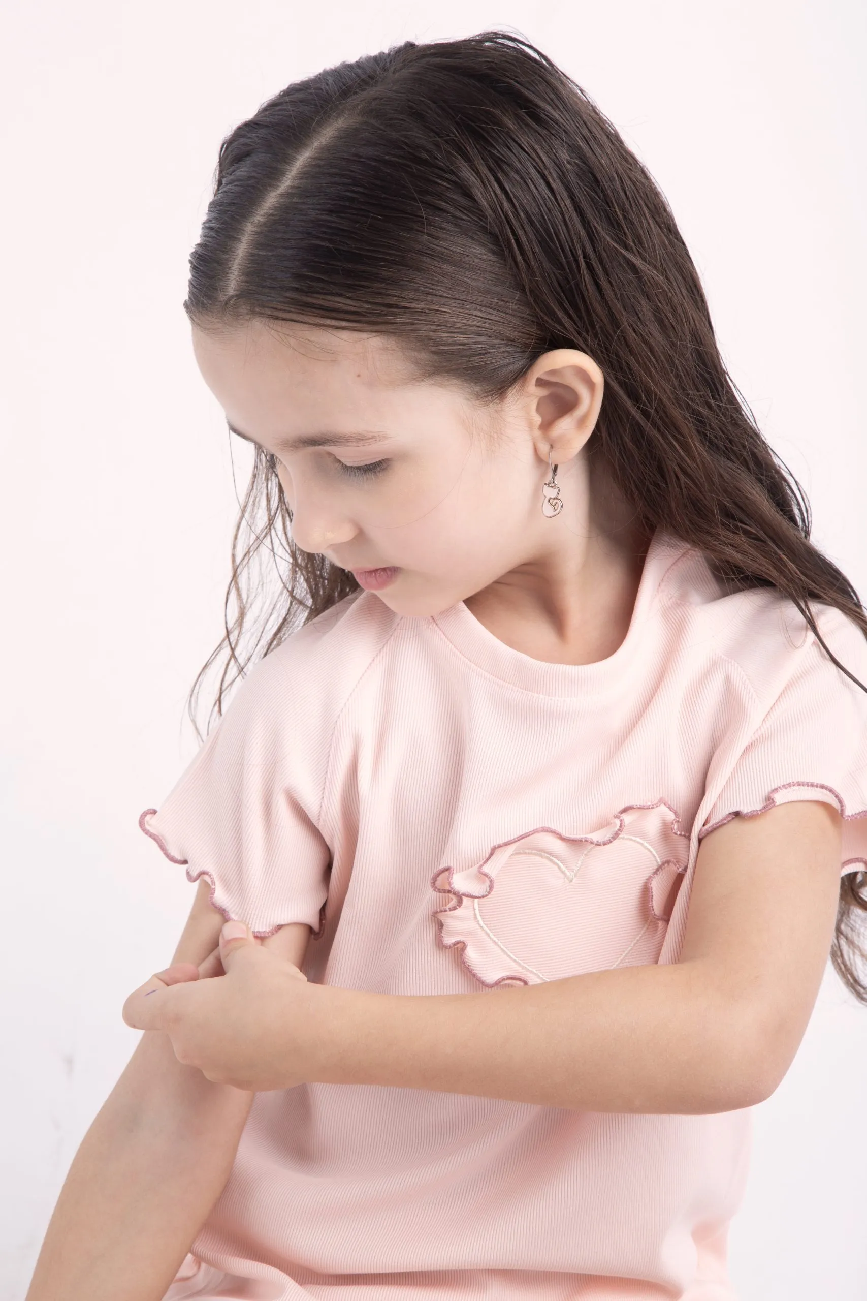 Blusa Infantil Coquette con Corazón Rústico – Rosa Palo - Imagen 7