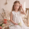 Vestido infantil boho chic blanco fresco y artesanal