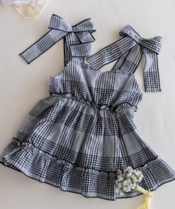 vestido infantil cuadrillé vintage romántico con festones negros – Begoña
