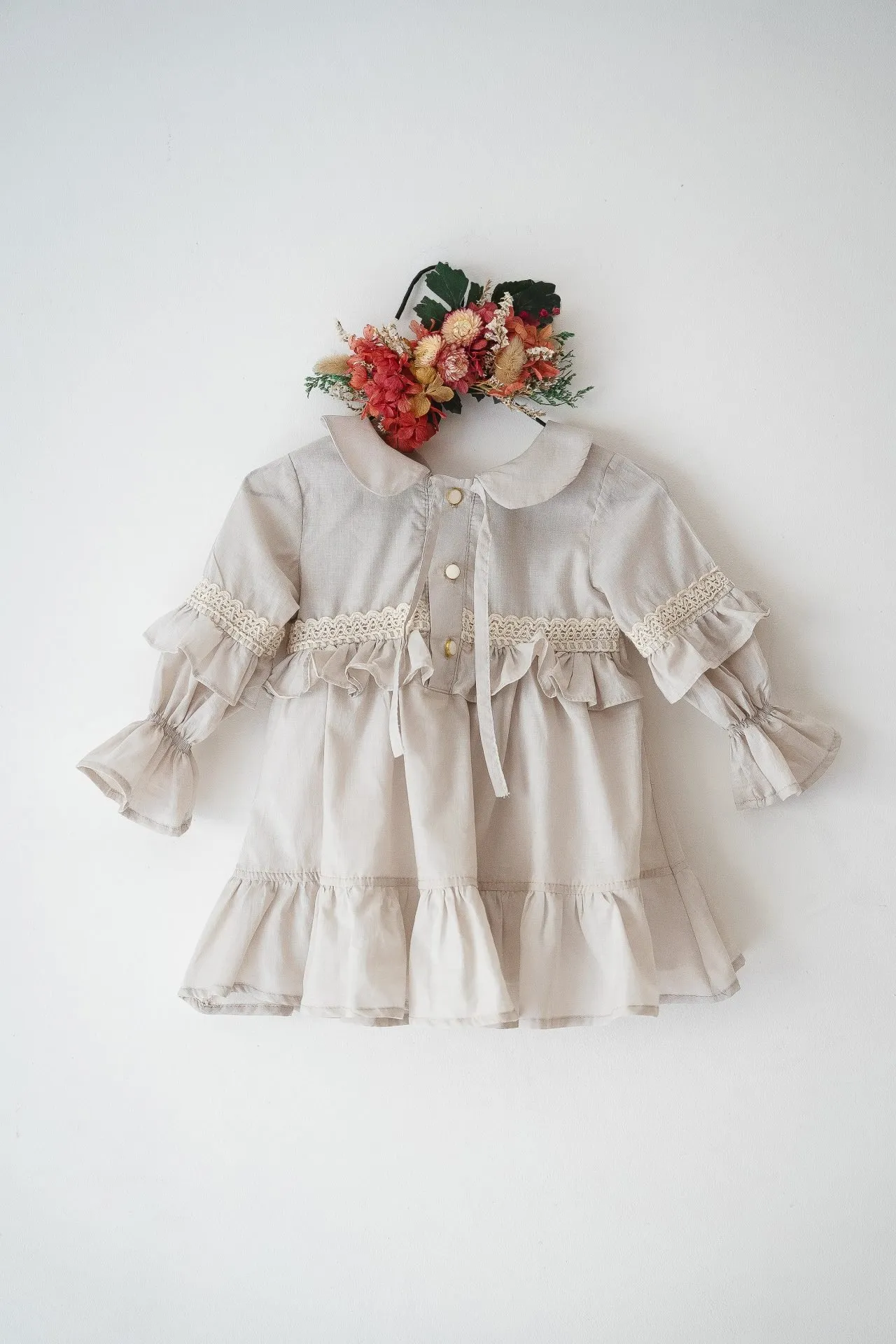 Vestido Amelia de Voile Natural con Puntillas y Forro de Poplín - Imagen 2