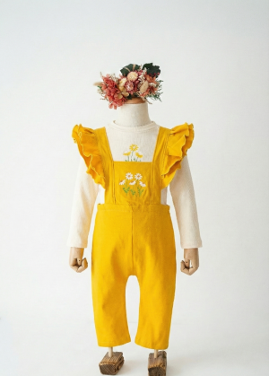 Alternative view of Conjunto Bebé Mostaza y Crudo | Enterito Bengalina + Remera Bordada